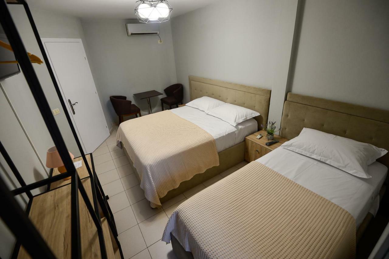 Hotel Niku Тирана Экстерьер фото